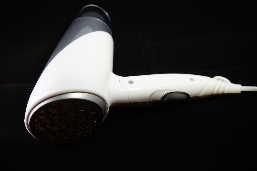 What to look for in a hair blower?